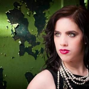 Meet your Posher, Clair